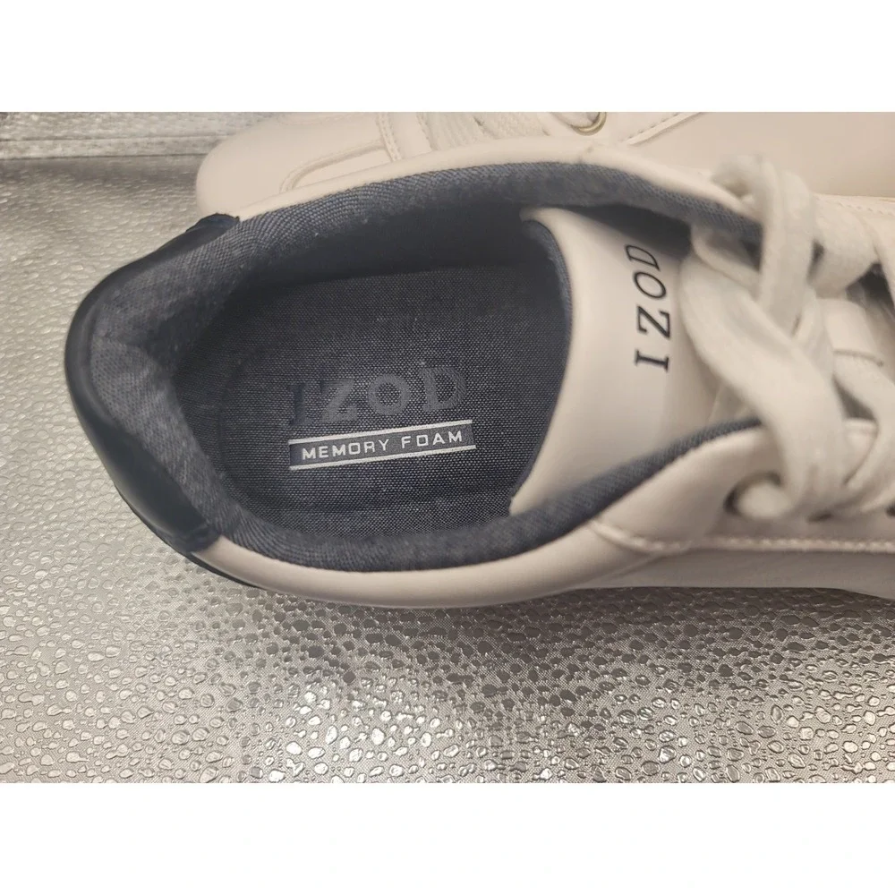 IZOD Men's White Memory Foam Lion Sneakers Size 9M Casual Low Top Comfort Shoes‎